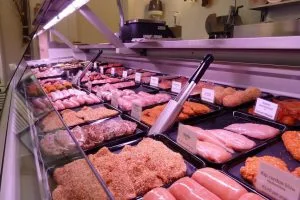 Vers vlees en vleeswaren haalt u bij de slagerij van Smaakrijk